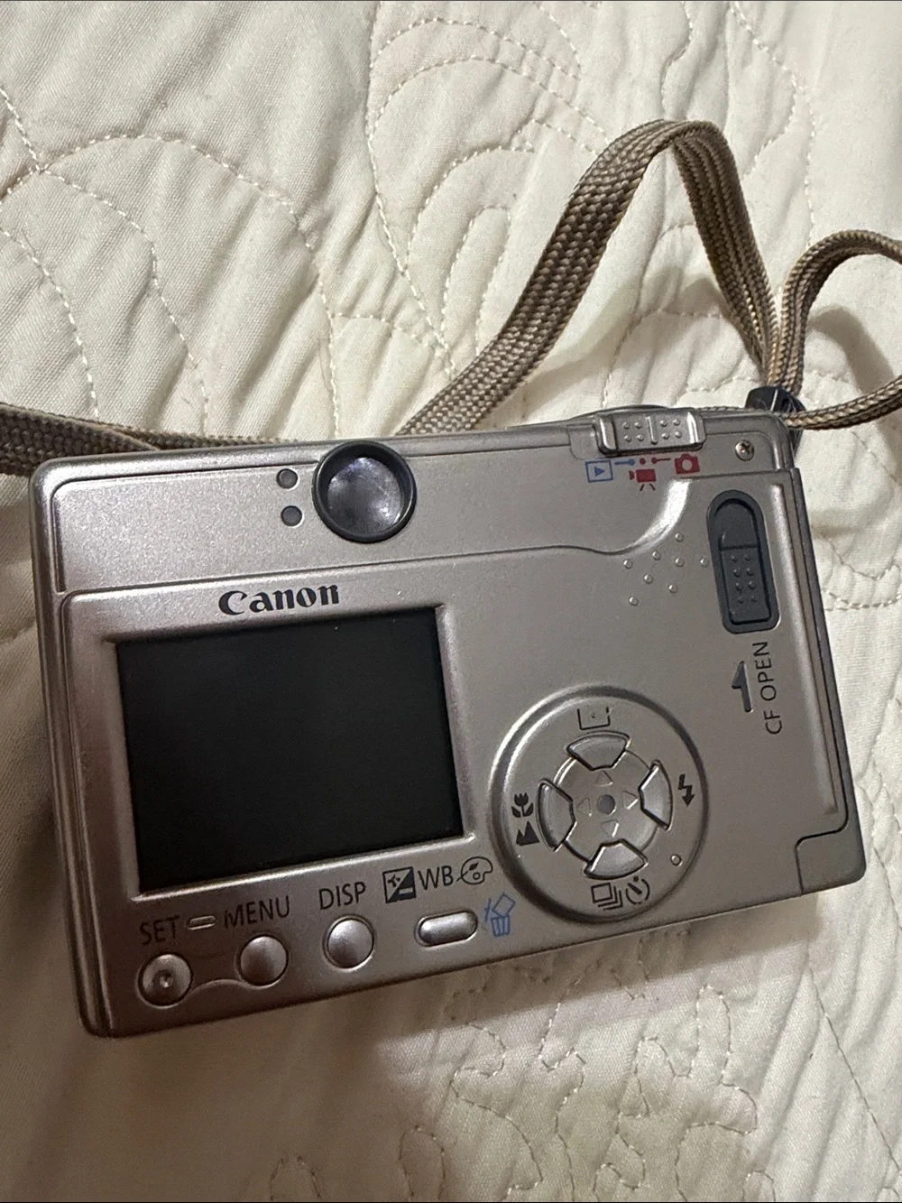 Canon Power Shot S200